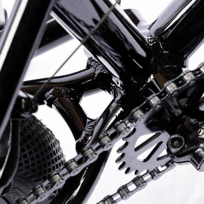 Cult - 2026 Juvenile 16" BMX Black