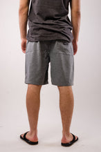 Load image into Gallery viewer, Hurley - One and Only Crossdye 20” Walkshort
