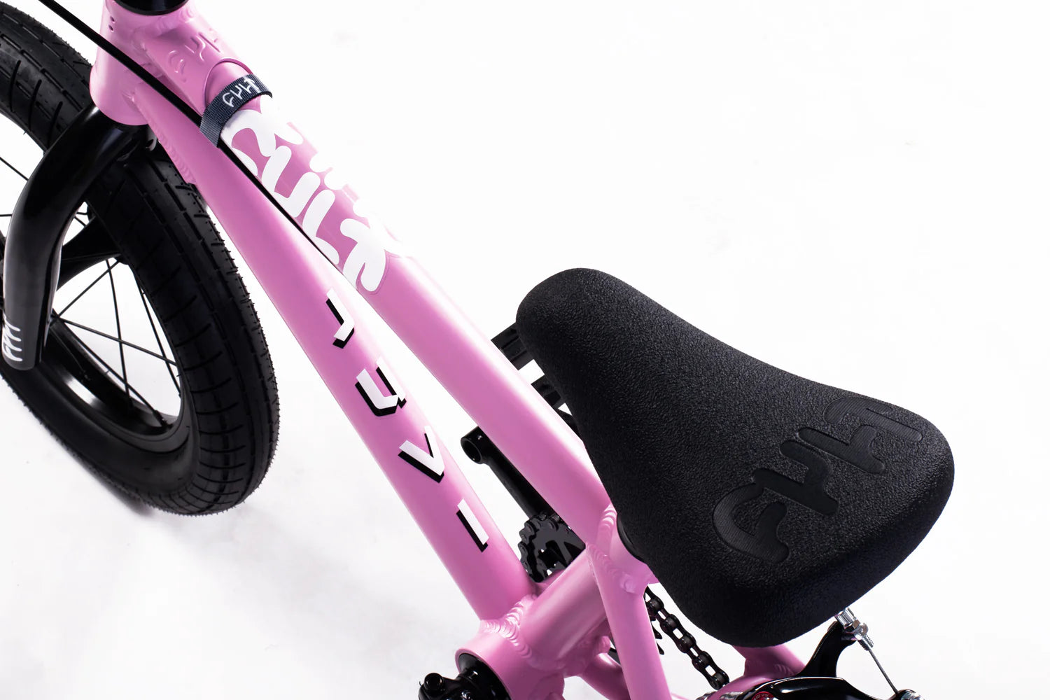 Cult - 2026 Juvenile 14" BMX Pink