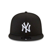 Load image into Gallery viewer, New Era - MLB New York Yankees Basic Snapback Black/White
