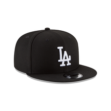 Load image into Gallery viewer, New Era - MLB Los Angelos Dodgers Basic Snapback Black/White
