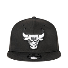 Load image into Gallery viewer, New Era - NBA Chicago Bulls Basic Snapback Black
