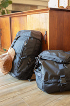 Load image into Gallery viewer, Brixton - Commuter Weekend Duffle - Black
