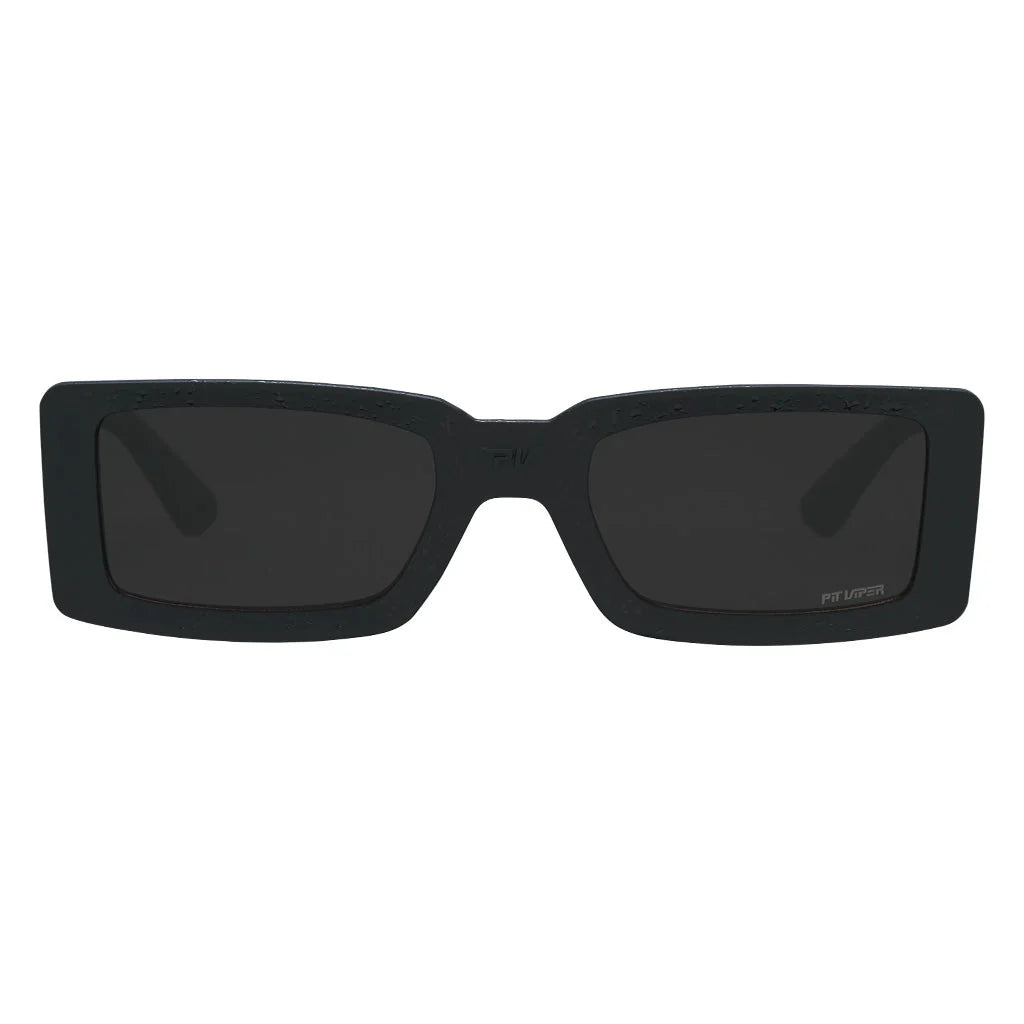 Lowbones_blacking_out_product_1_front_1536x_c9357ed8-f37e-4026-aa73-3d80c1e8a9e2.webp
