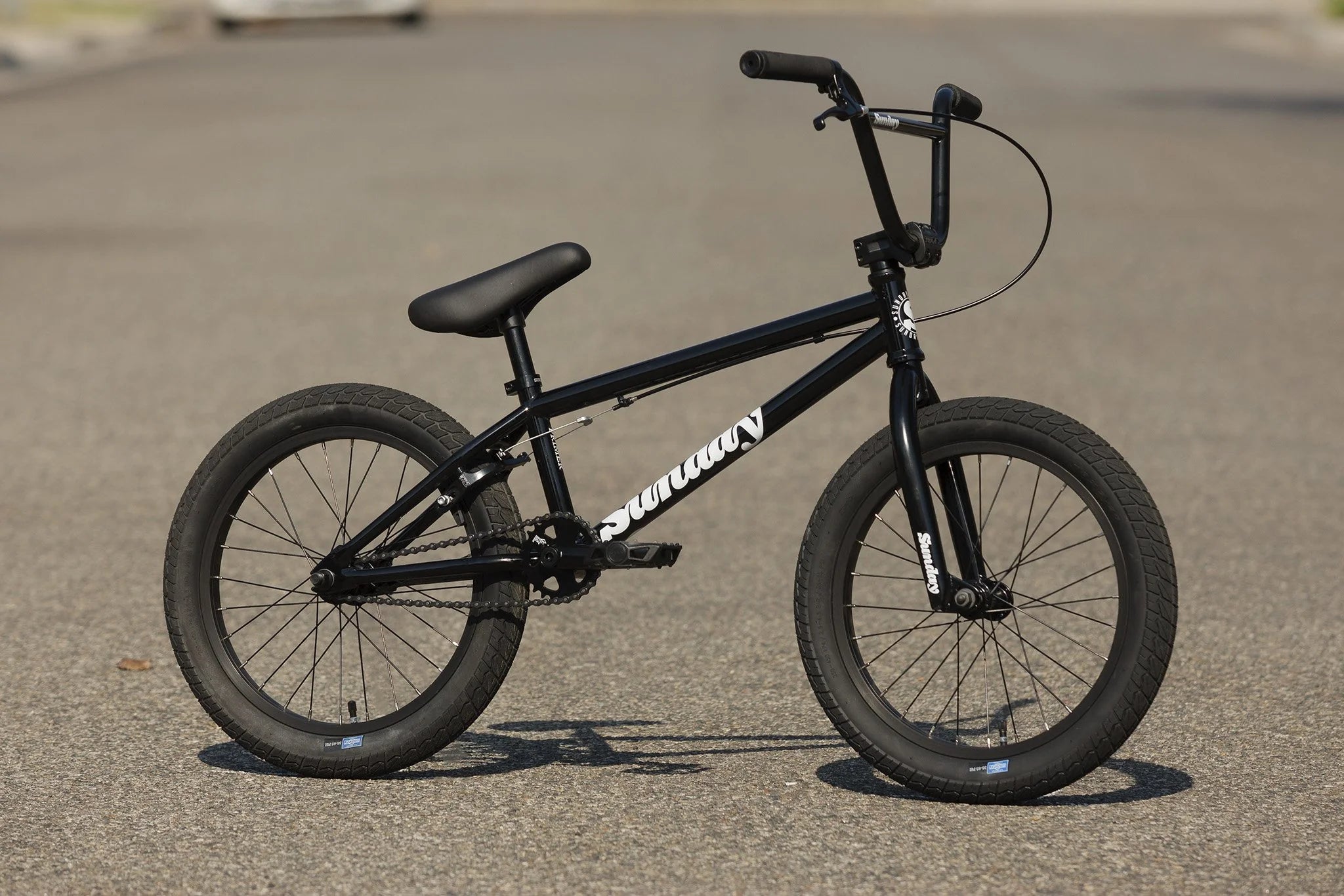Sunday - Primer 18” Black