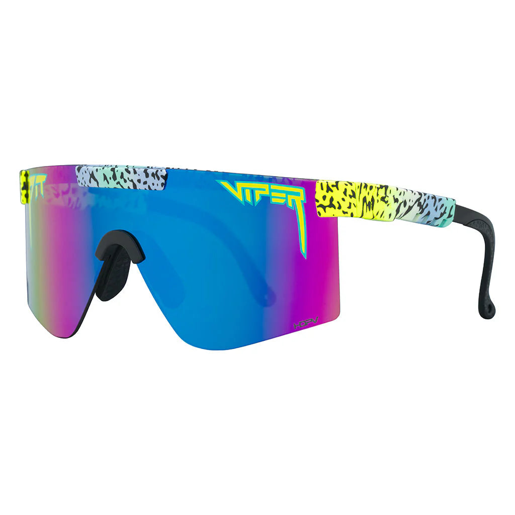 Original_wide_rec_beach_hdpv_polarized_blue_purple_product_3_3qtr_l_1536x_b06039bf-7449-4aac-916d-d47798cbd2fb.webp