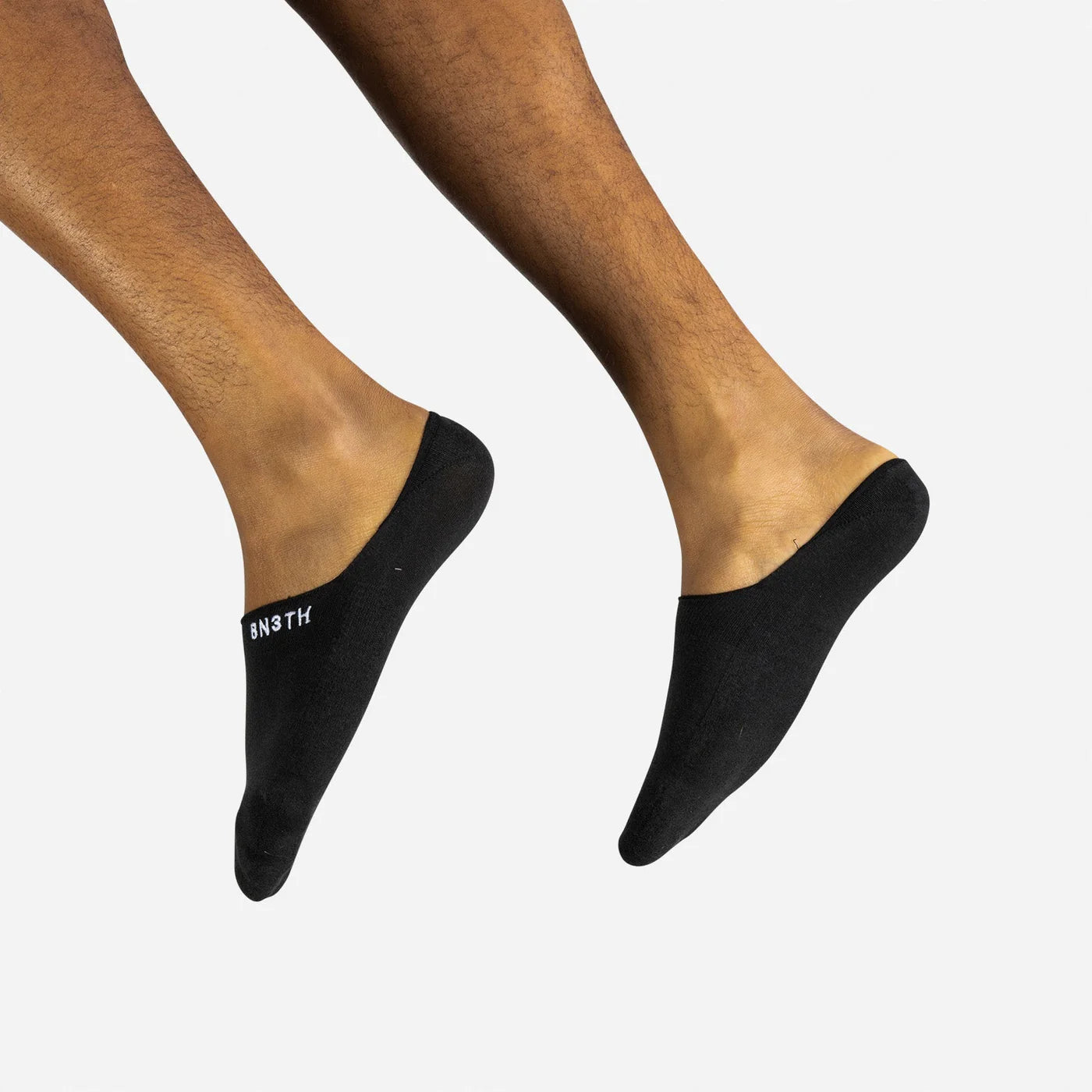 SS24-CLASSIC-NO-SHOW-SOCK-BLACK-M911007-028-SIDE_113e5b26-f035-49d1-a0f7-ac2b451f2f6c.webp
