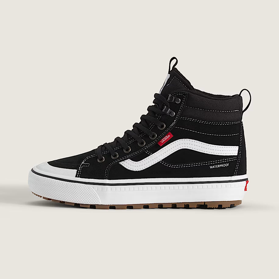Sk8Hi-Waterproof-Insulated-Shoe-VANS-Black-White-HERO.avif