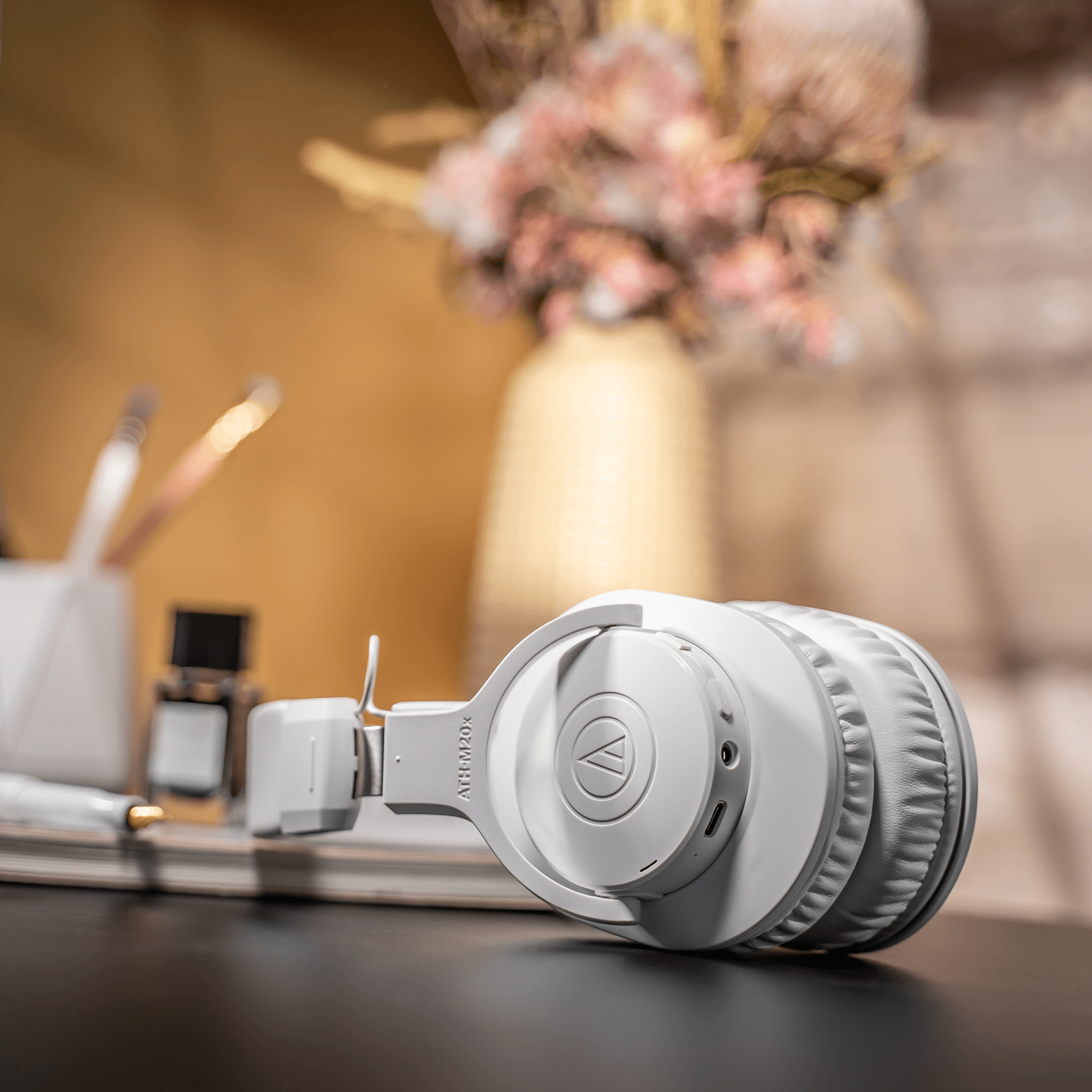 Audio Technica - ATH-M20BT Over-Ear Headphones