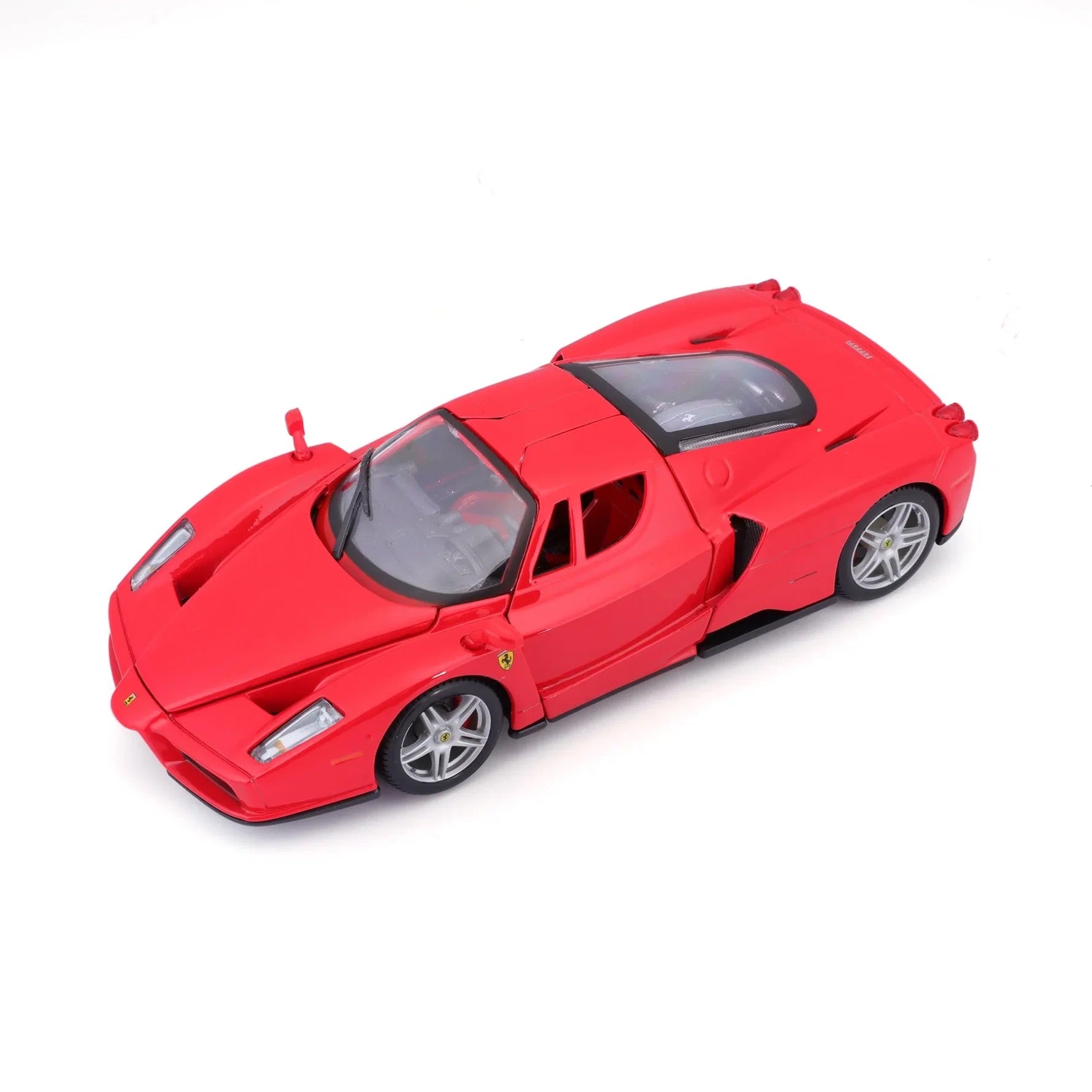 Bburago -  2003 Ferrari Enzo 1:24 Scale Die-Cast Model Car