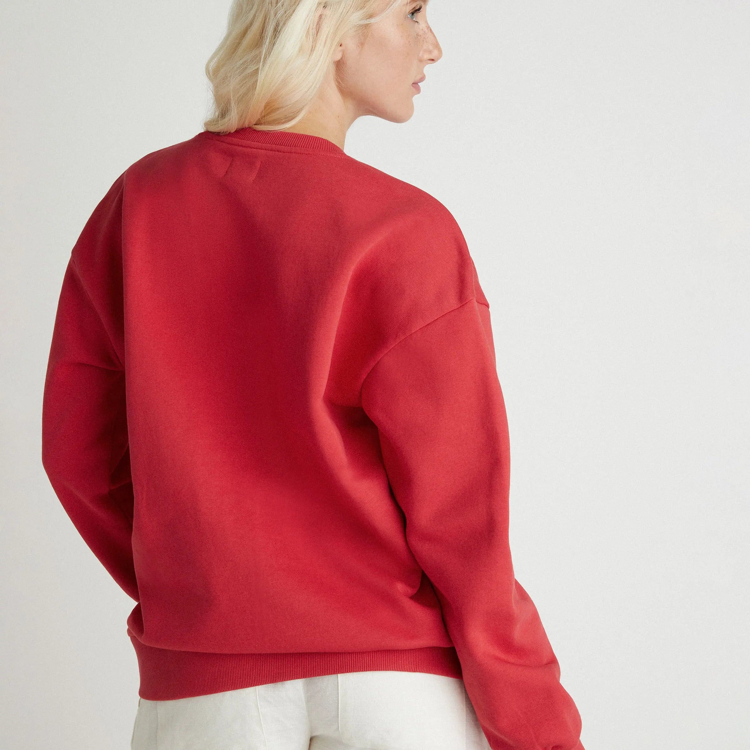 tfe00045_rococco_red_2.webp