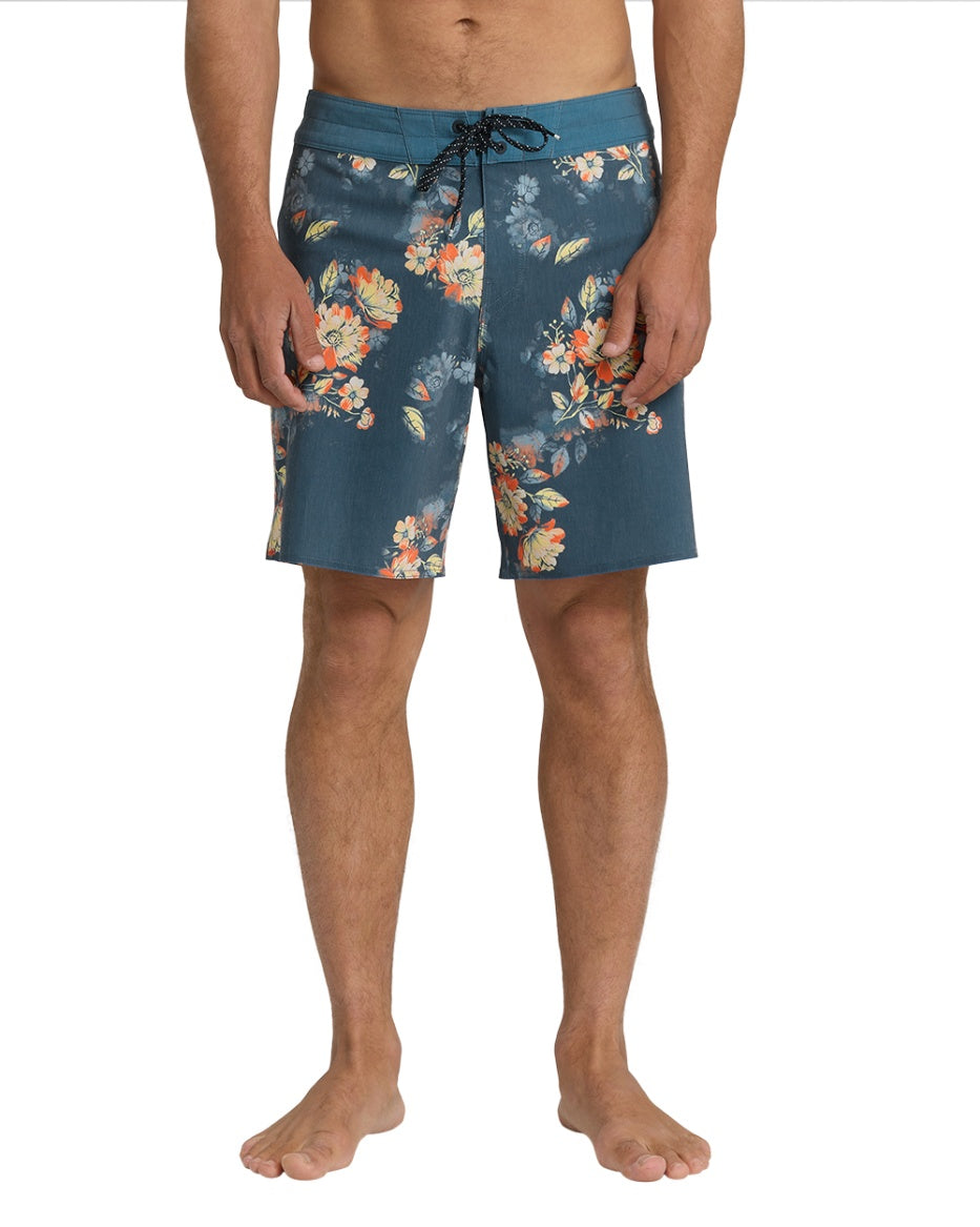 Billabong - Good Times Pro Board shorts