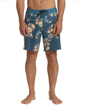 Billabong - Good Times Pro Board shorts