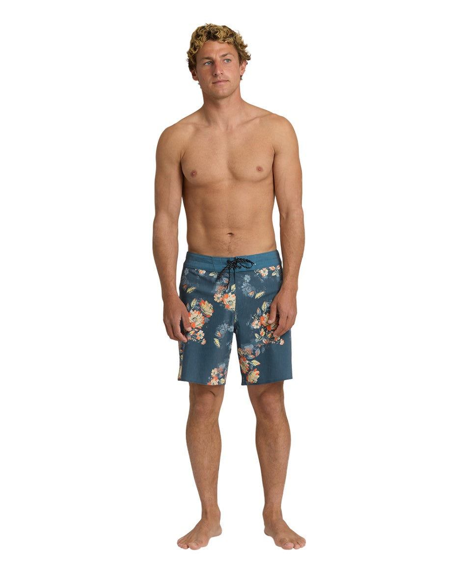Billabong - Good Times Pro Board shorts