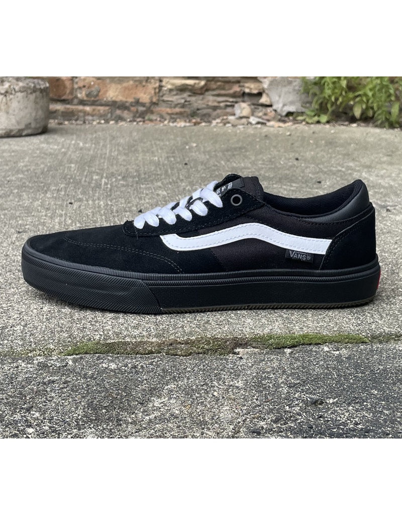 Vans - Gilbert Crockett