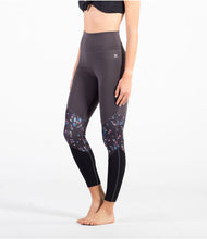 Load image into Gallery viewer, Hurley - Inset Leggings
