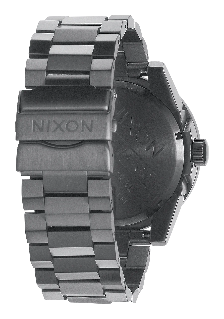 Nixon - Corporal SS