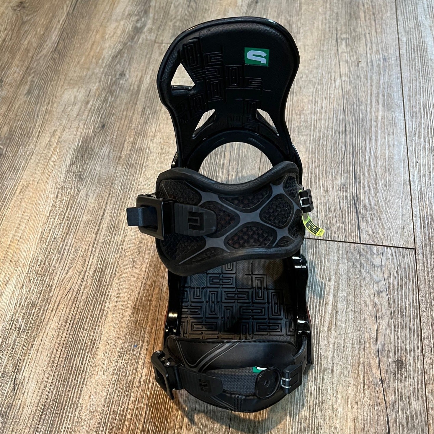 NOW - Select Snowboard Bindings (Black/Red)