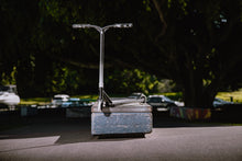 Load image into Gallery viewer, Root Industries - Invictus II Pro Scooter
